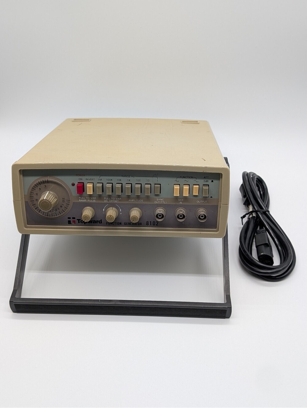 Topward 8102 Function Generator with Power Cord